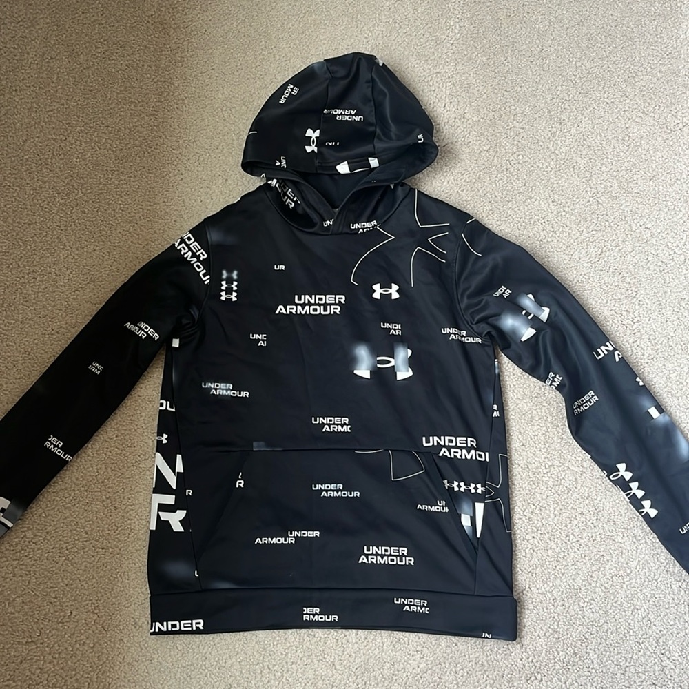 Under Armor boys cold gear hoodie